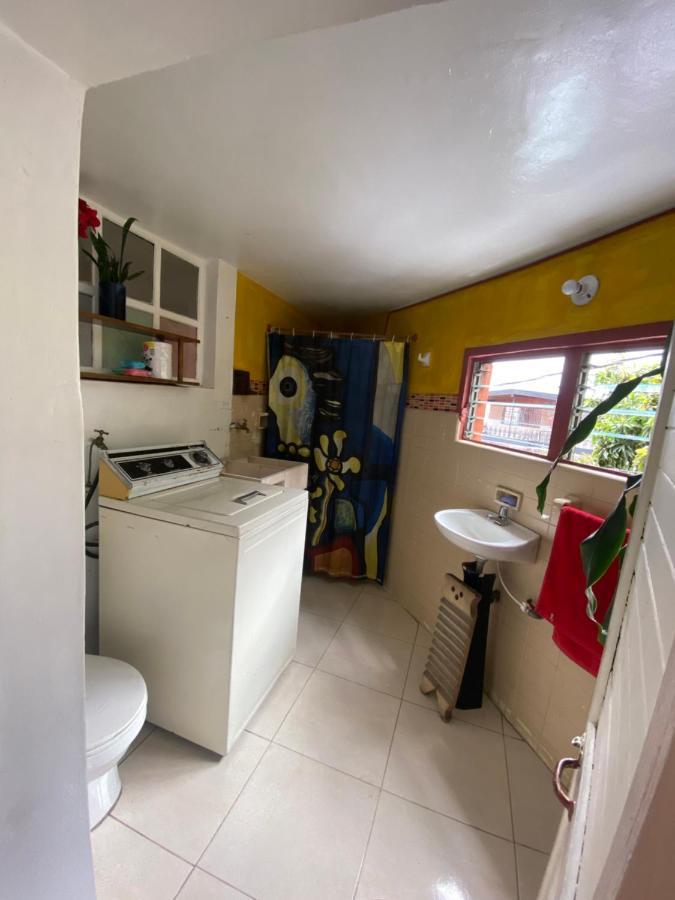 Hostal Casa Las Tias Medellín Extérieur photo