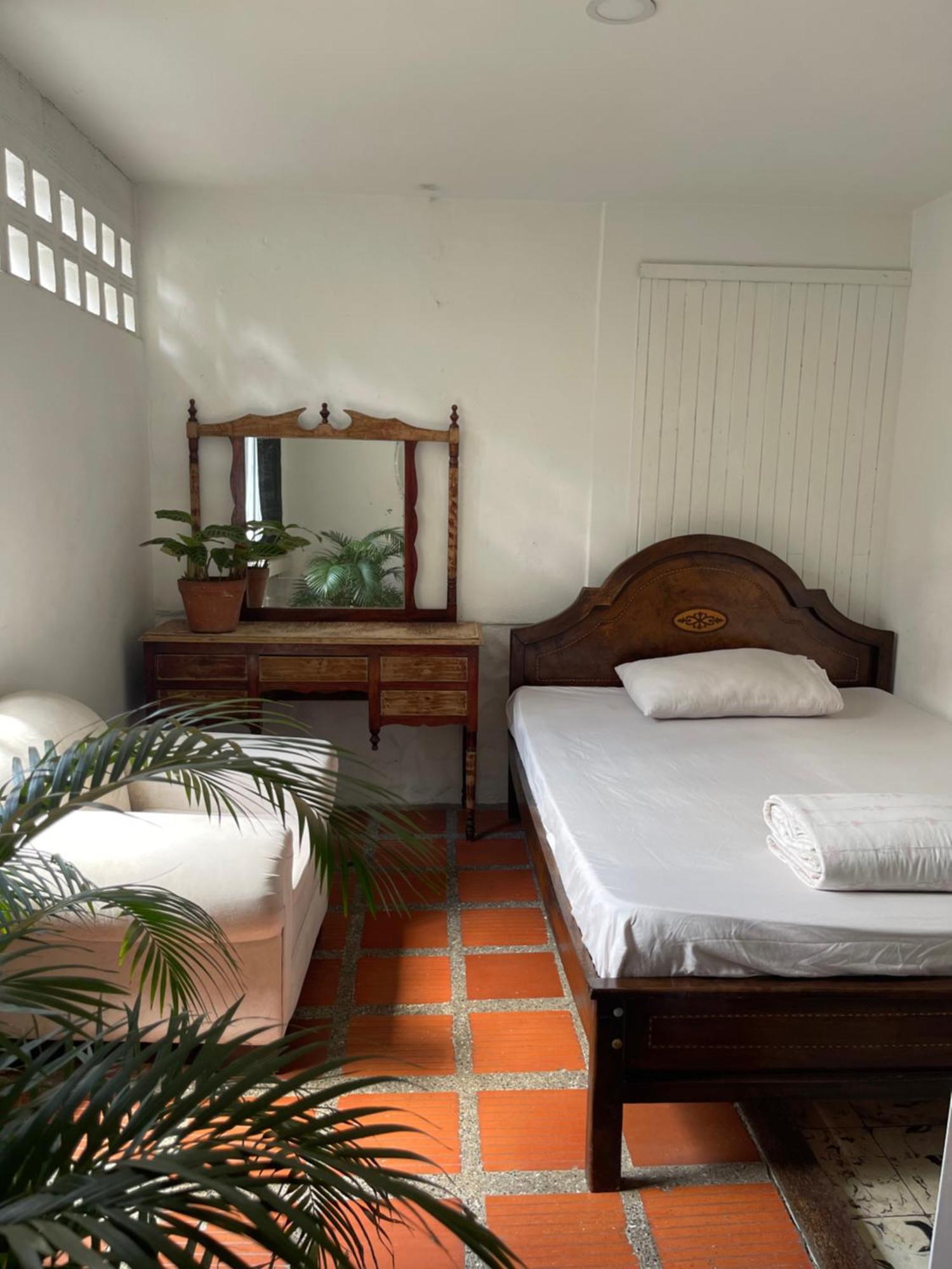 Hostal Casa Las Tias Medellín Extérieur photo